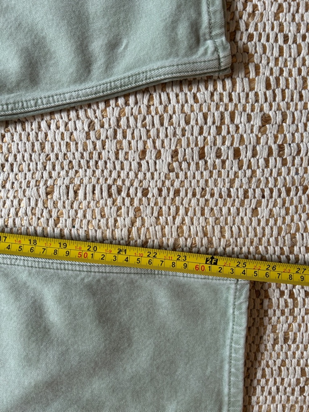 Everlane Way-High Jean in sage green - Picture 5 of 6